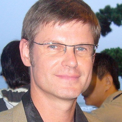 Prof. Christian Holm